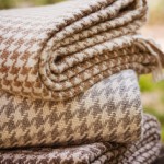 National Alpaca Farm Days Throws National Alpaca Farm Days Throws